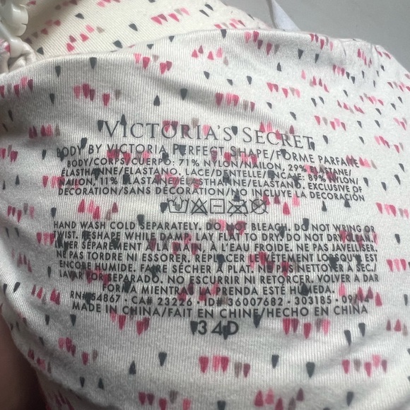 Victorias Secret Bra 34D - Picture 2 of 2